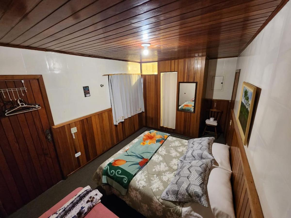 A Casa Girassol Apartment Campos do Jordao Exterior photo